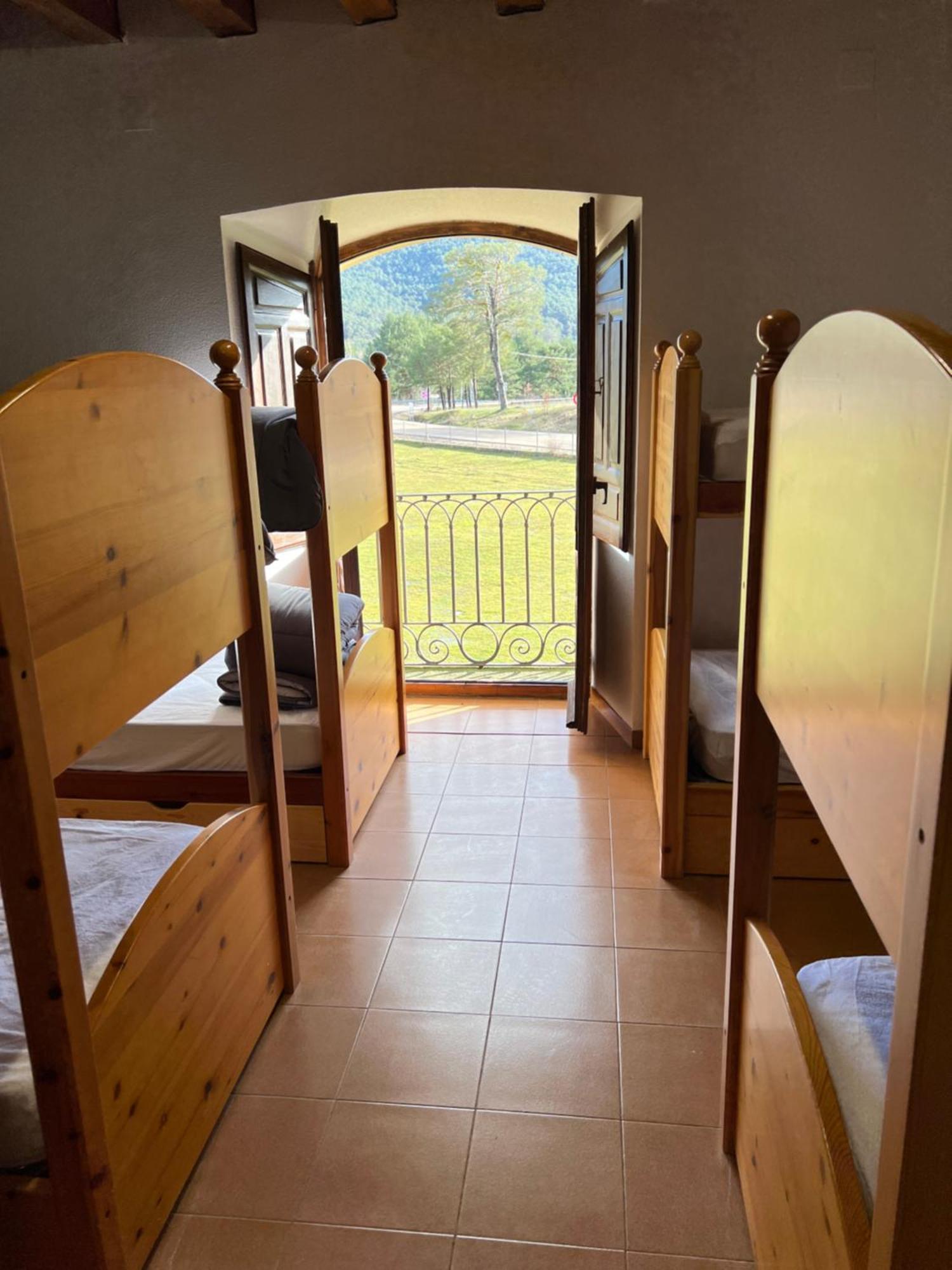Albergue Pinares - La Casona De Revenga Regumiel de la Sierra Εξωτερικό φωτογραφία